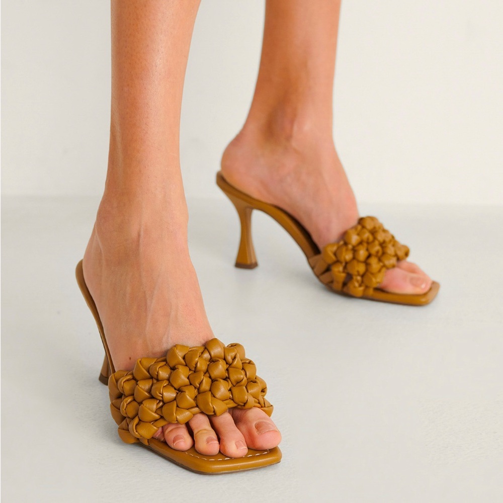 ASOS‎ Design Multi Knot Kitten Heel Sandals Square Toe NWOT Size 8 Brown